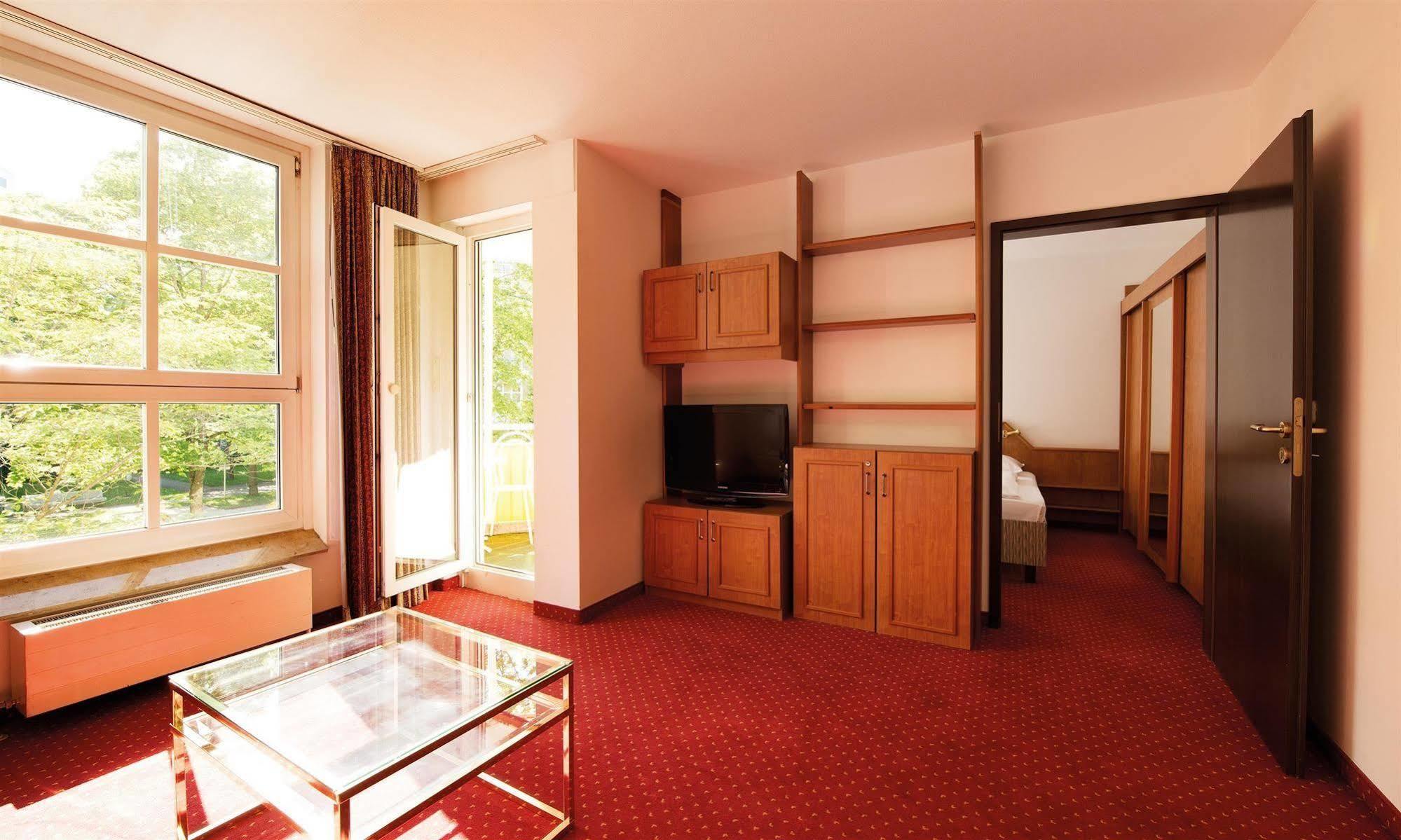 Aparthotel Living Am Olympiapark